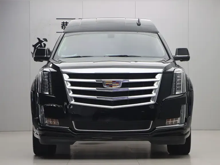 Cadillac Escalade 6.2 L ESV Platinum Extended