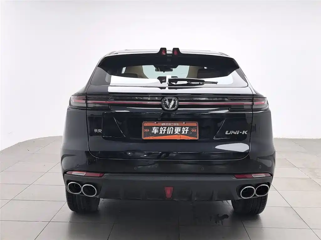 Changan UNI-K 2.0 T 2 WD Joy