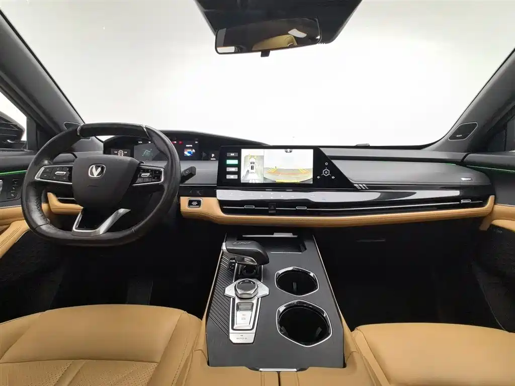 Changan UNI-K 2.0 T 2 WD Joy