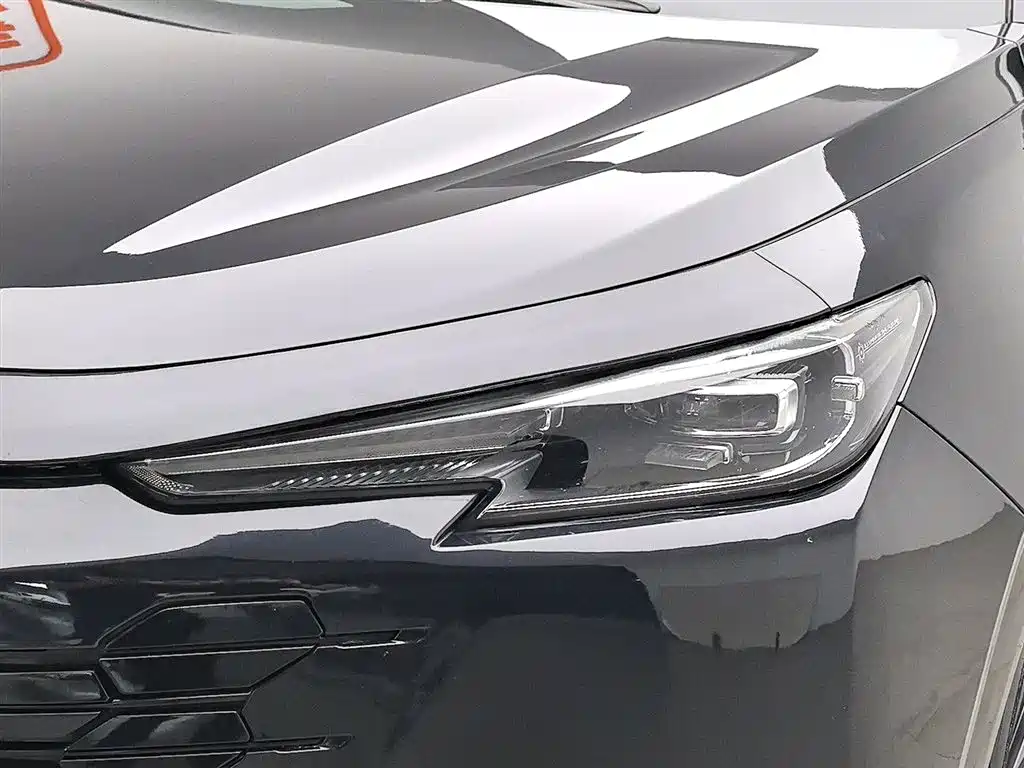 Changan UNI-K 2.0 T 2 WD Joy