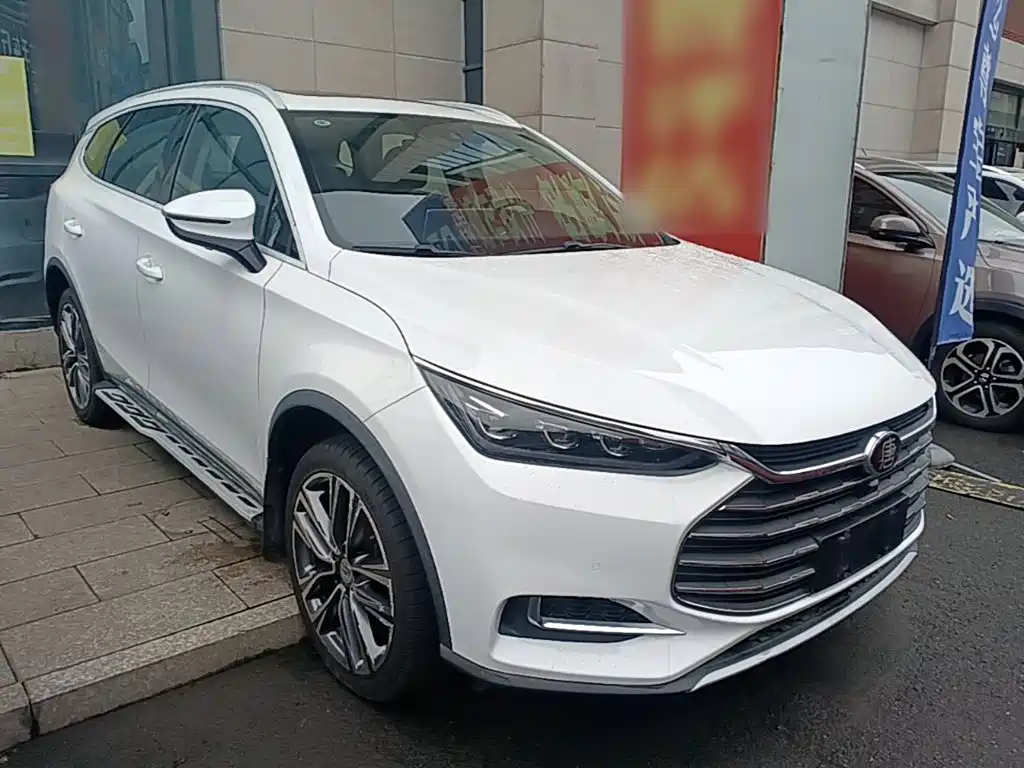 Tang 2.0 T Auto Connected Honored 7-seat CN-V