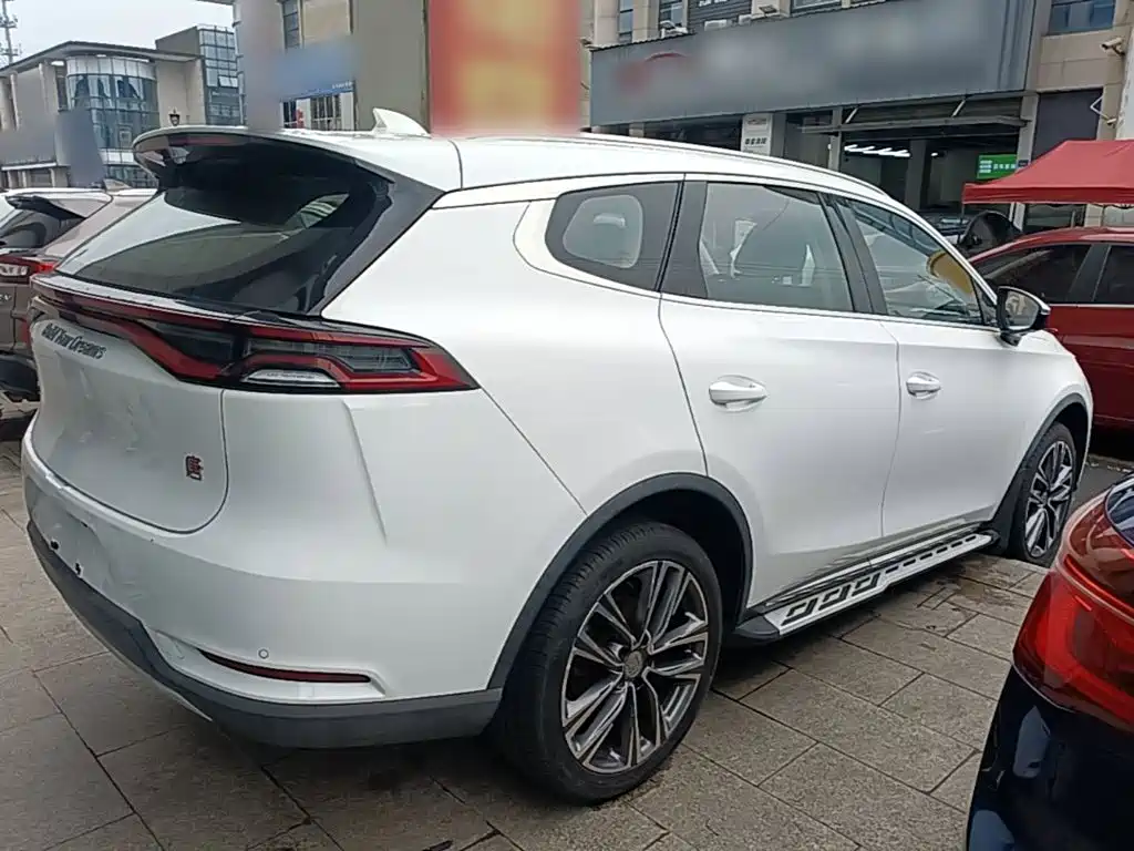 Tang 2.0 T Auto Connected Honored 7-seat CN-V