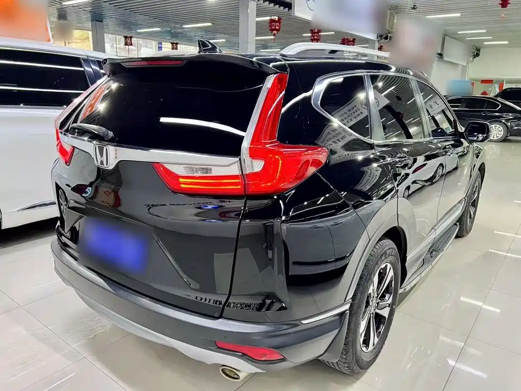 Honda CR-V 240 TURBO CVT 2 WD Style