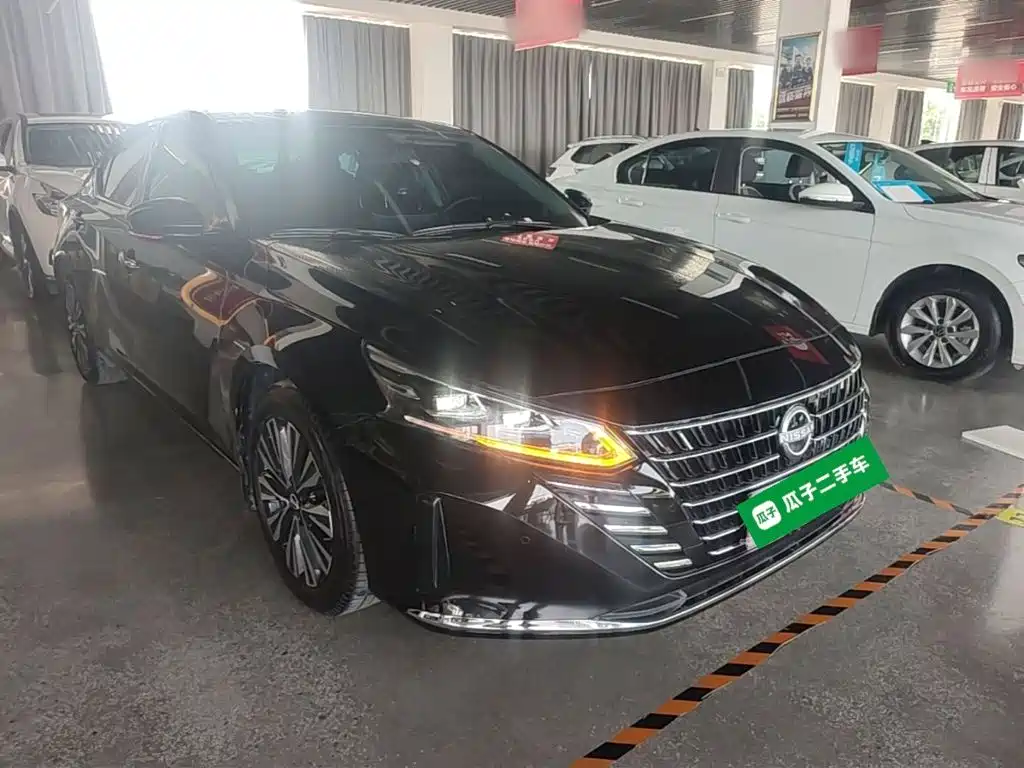 Teana 2.0 L XL-TLS Joy