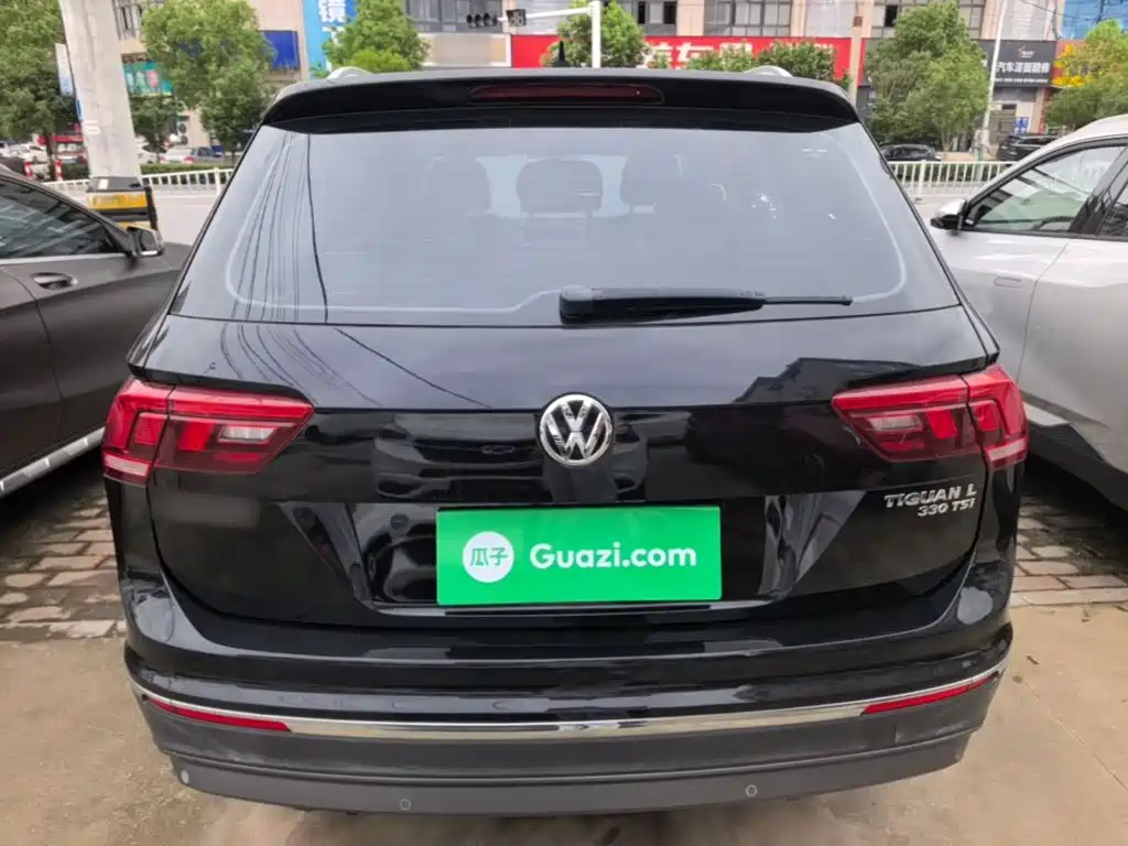 Tiguan L Facelift 330 TSI Auto 2 WD Panoramic Comfort CN-VI