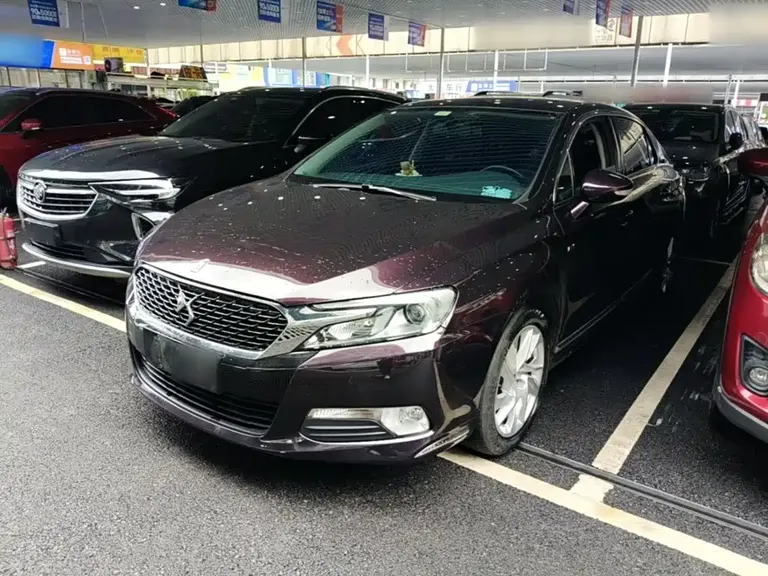 DS 5 LS 1.6 T Comfort THP160
