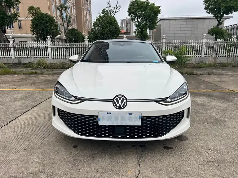 Volkswagen Lamando Lamando L 280 TSI DSG Spicy Cool