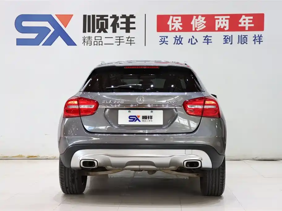 Mercedes-Benz GLA GLA 220 4 MATIC Fashion