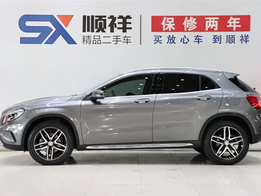 Mercedes-Benz GLA GLA 220 4 MATIC Fashion