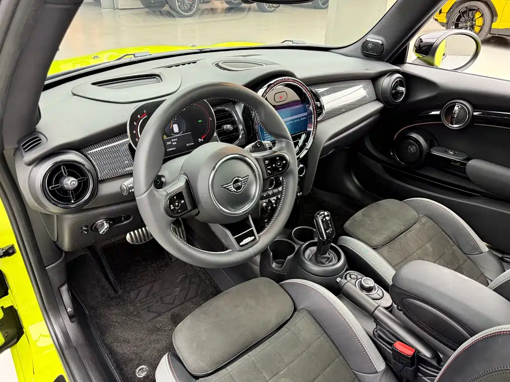 MINI JCW 2.0 T JOHN COOPER WORKS ALL-IN