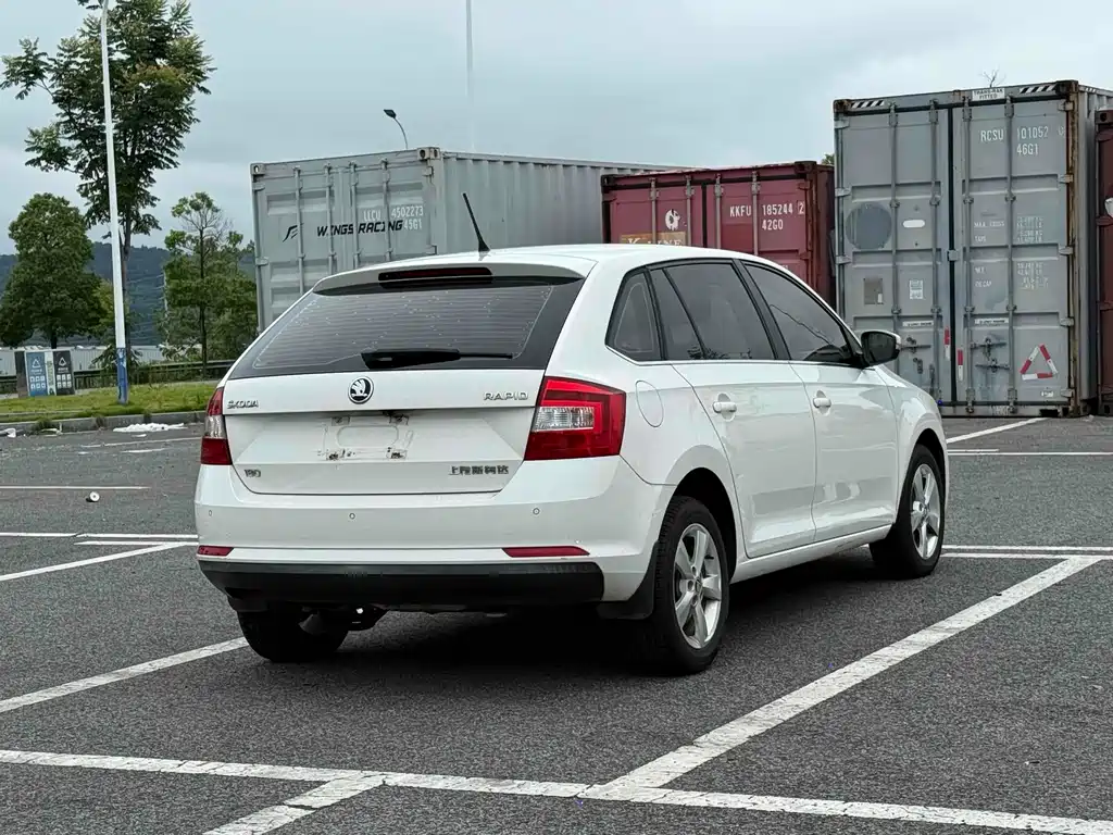 Rapid Spaceback 昕动 2018款 1.6 L 自动舒适版