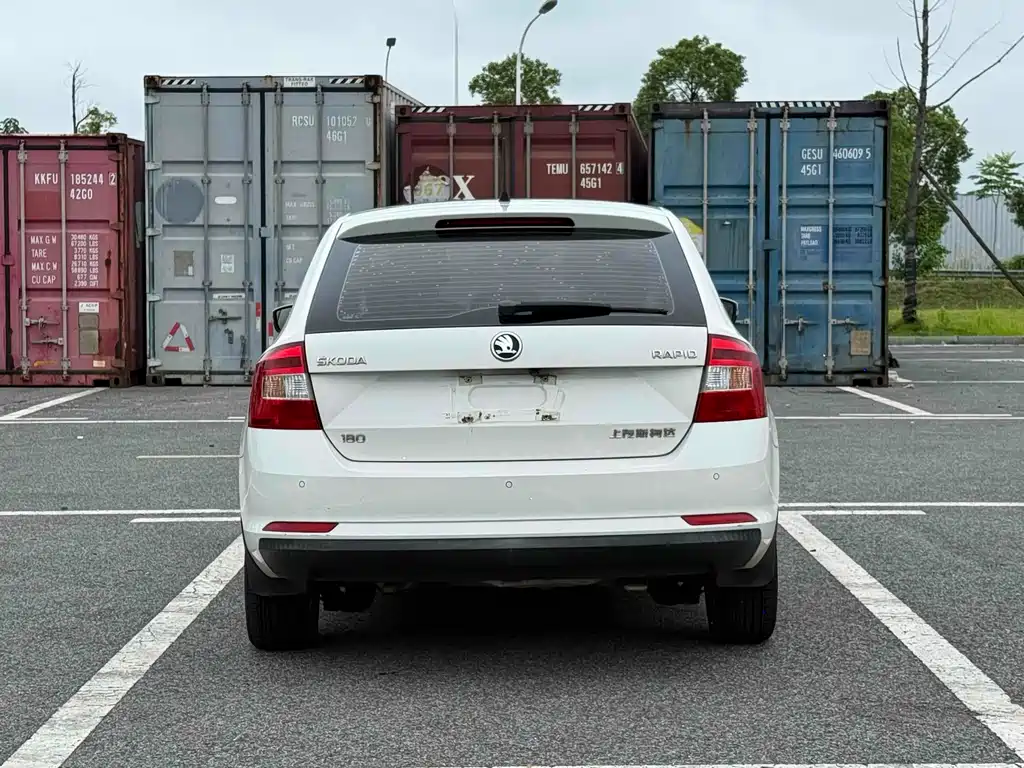 Rapid Spaceback 昕动 2018款 1.6 L 自动舒适版