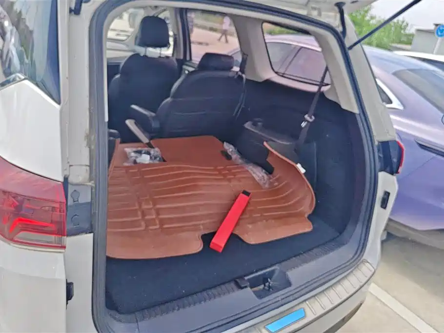 Baojun 360 1.5 L CVT Elite CN-VI