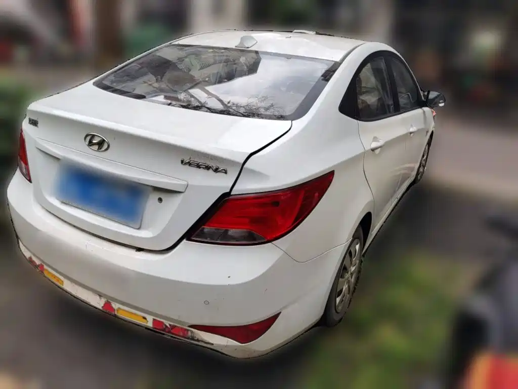 Accent 1.4 L Manual Intelligent GLS