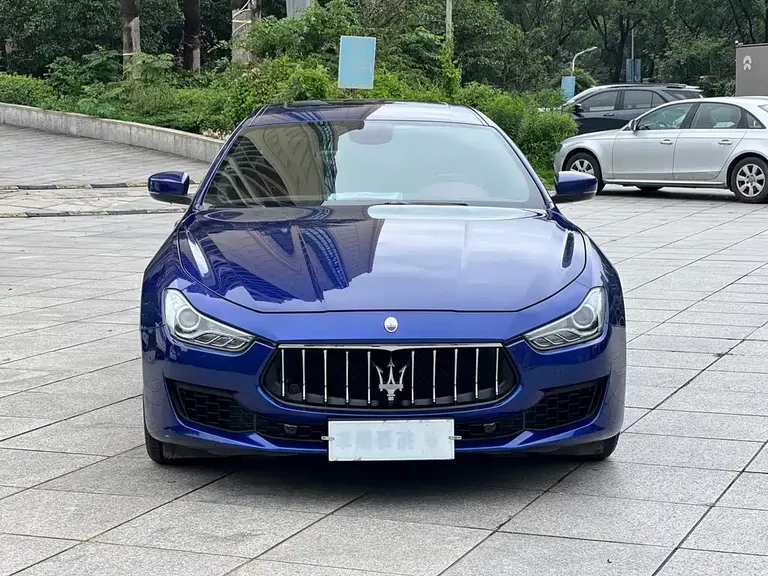 Maserati Ghibli 3.0 T Standard CN-V