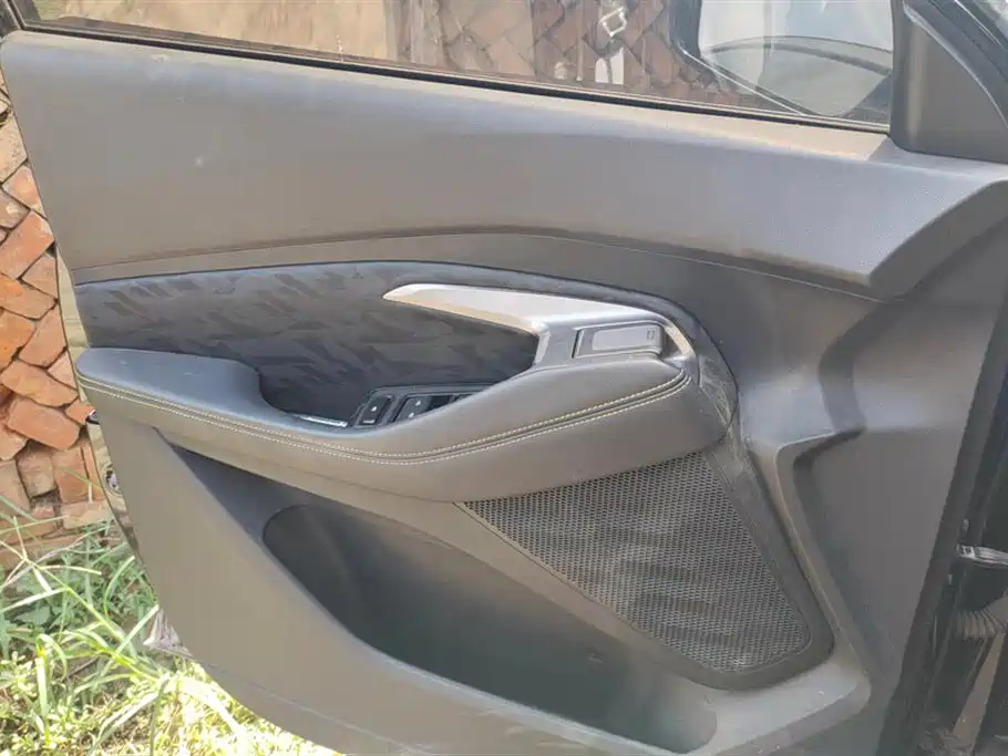Baojun RS-3 宝骏RS-3 2020款 1.5 L 手动智能精英型