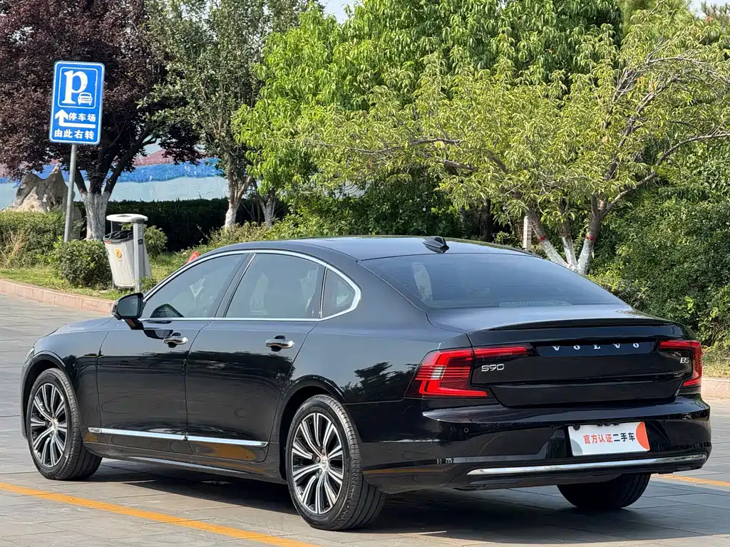 Volvo S90 B5 Smart Vision Luxury