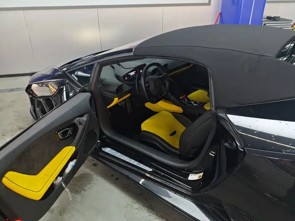Huracán Huracán EVO RWD Spyder