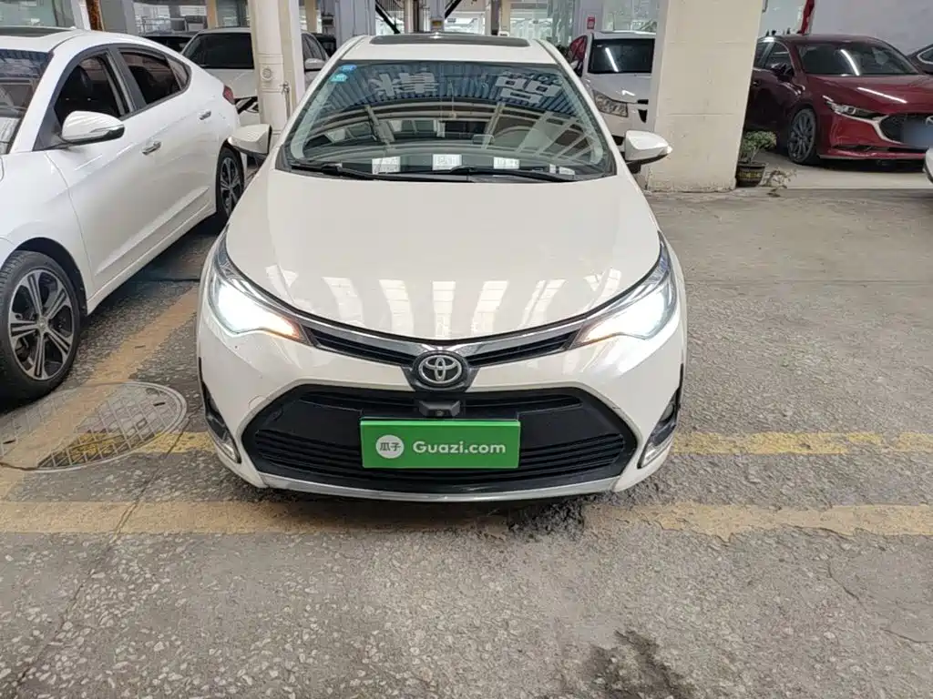 Levin Facelift 185 T CVT Elite CN-VI