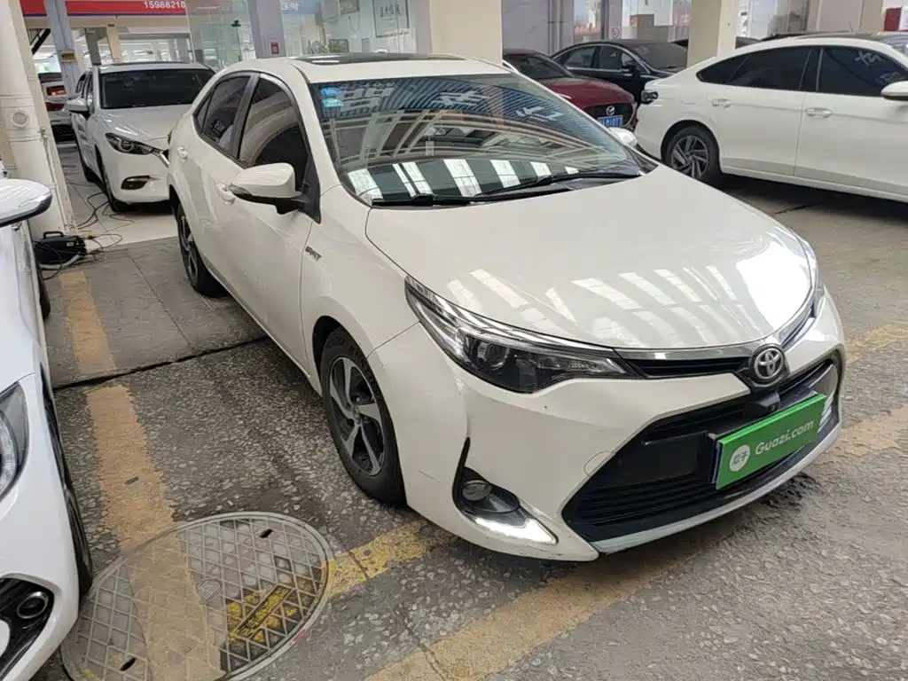Levin Facelift 185 T CVT Elite CN-VI