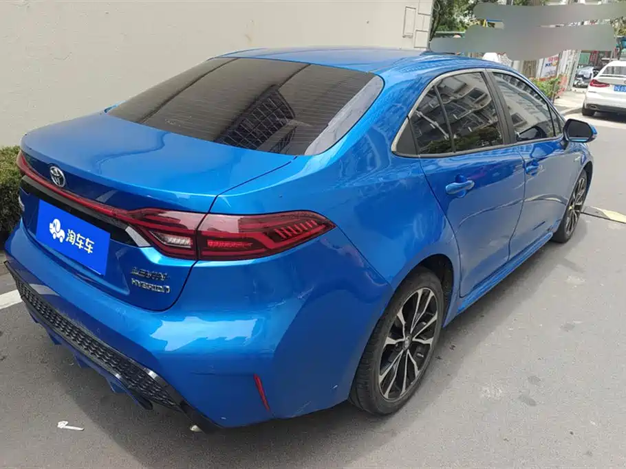 Levin Dual Engine 1.8 H E-CVT Sport