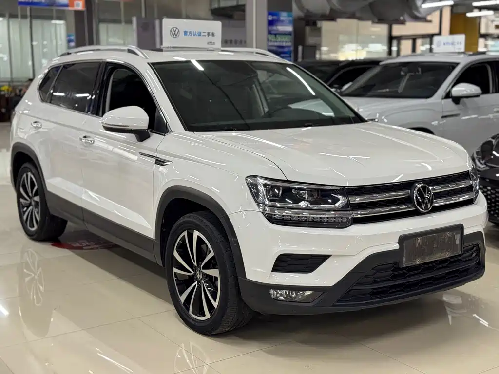 Tharu 280 TSI 2 WD Luxury