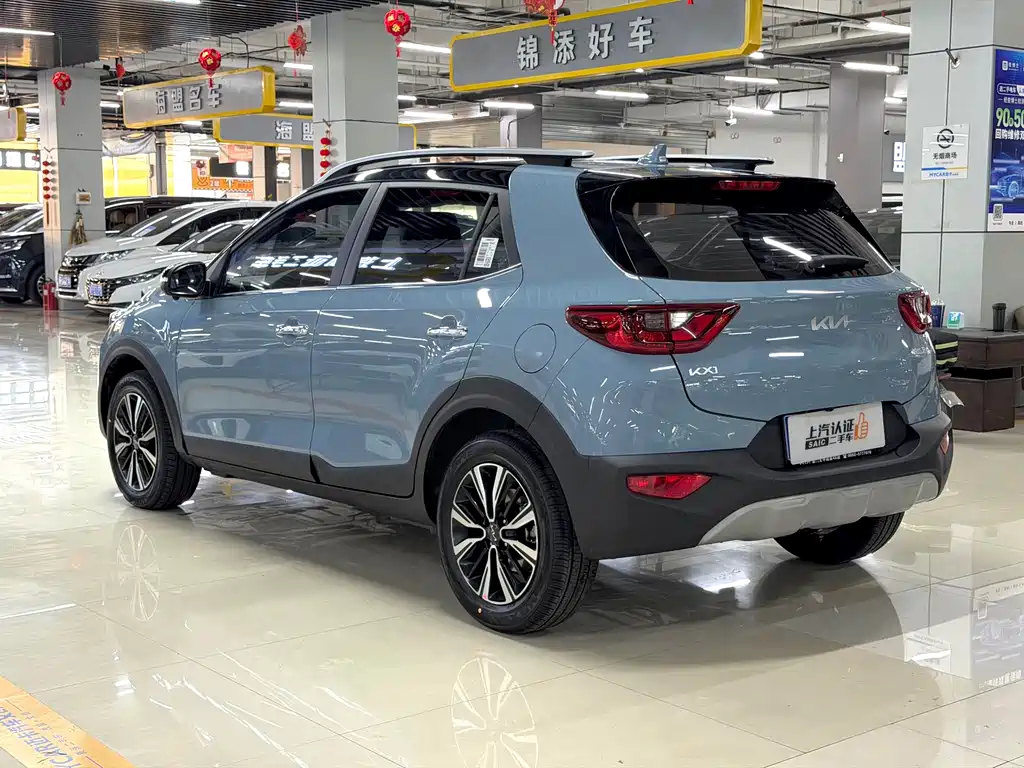 Stonic 1.4 L Sunroof