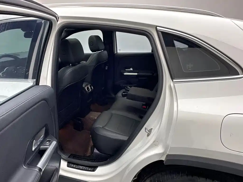 Mercedes-Benz GLA GLA 200