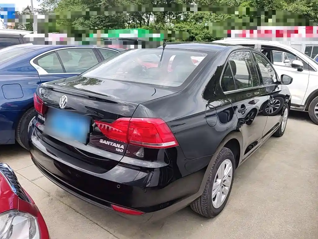 Santana 1.6 L Manual Comfort