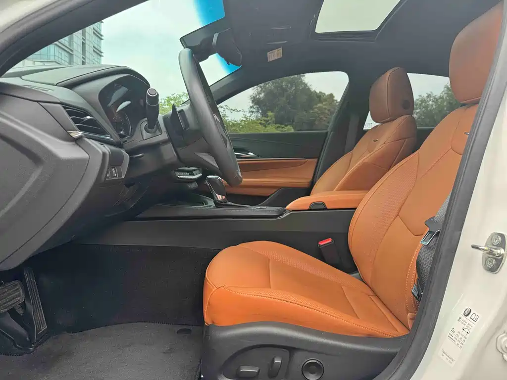Cadillac CT4 28 T Luxury