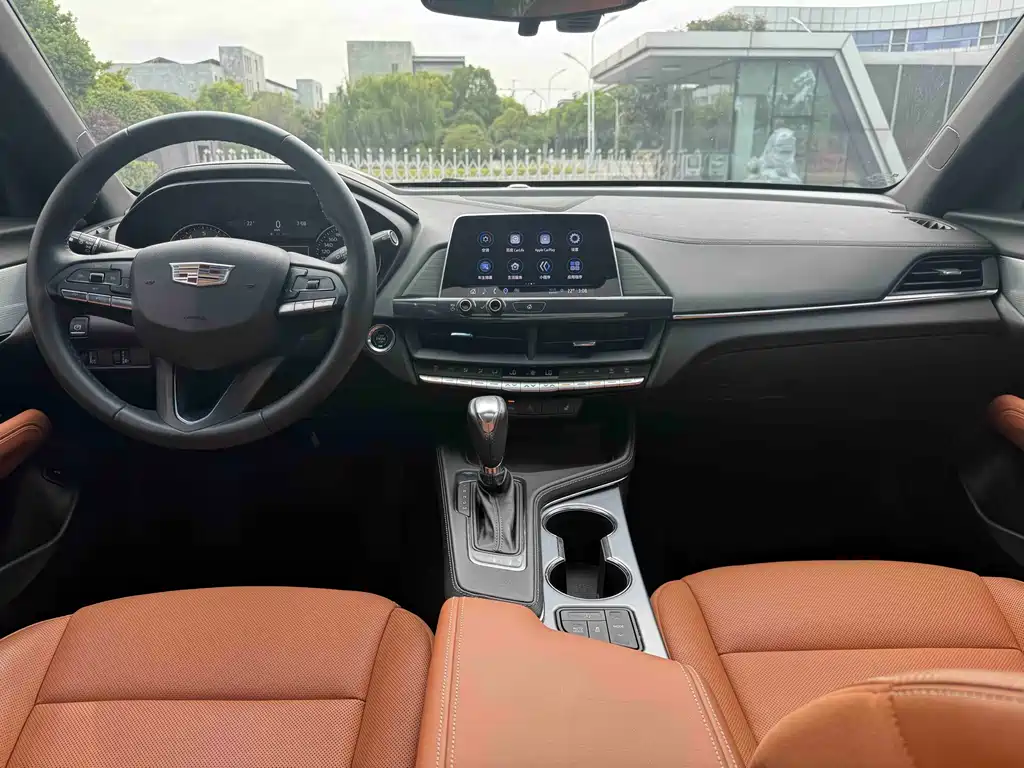 Cadillac CT4 28 T Luxury