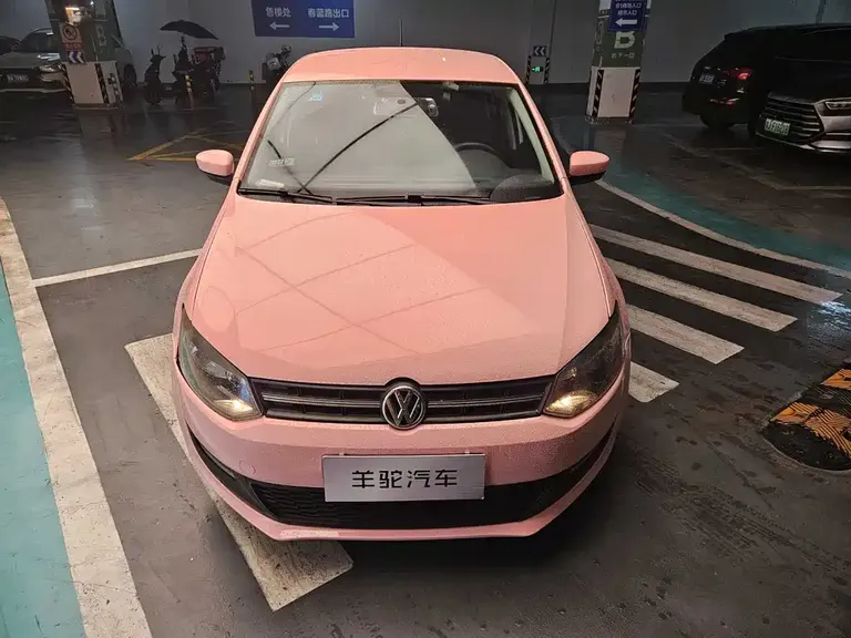 Volkswagen Polo 1.6 L Auto Zhishang