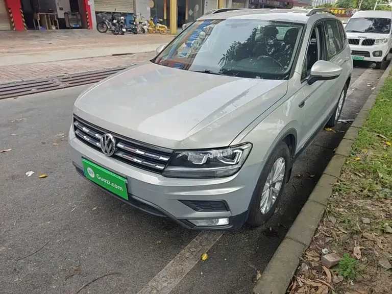 Volkswagen Tiguan L 330 TSI Auto 2 WD Style