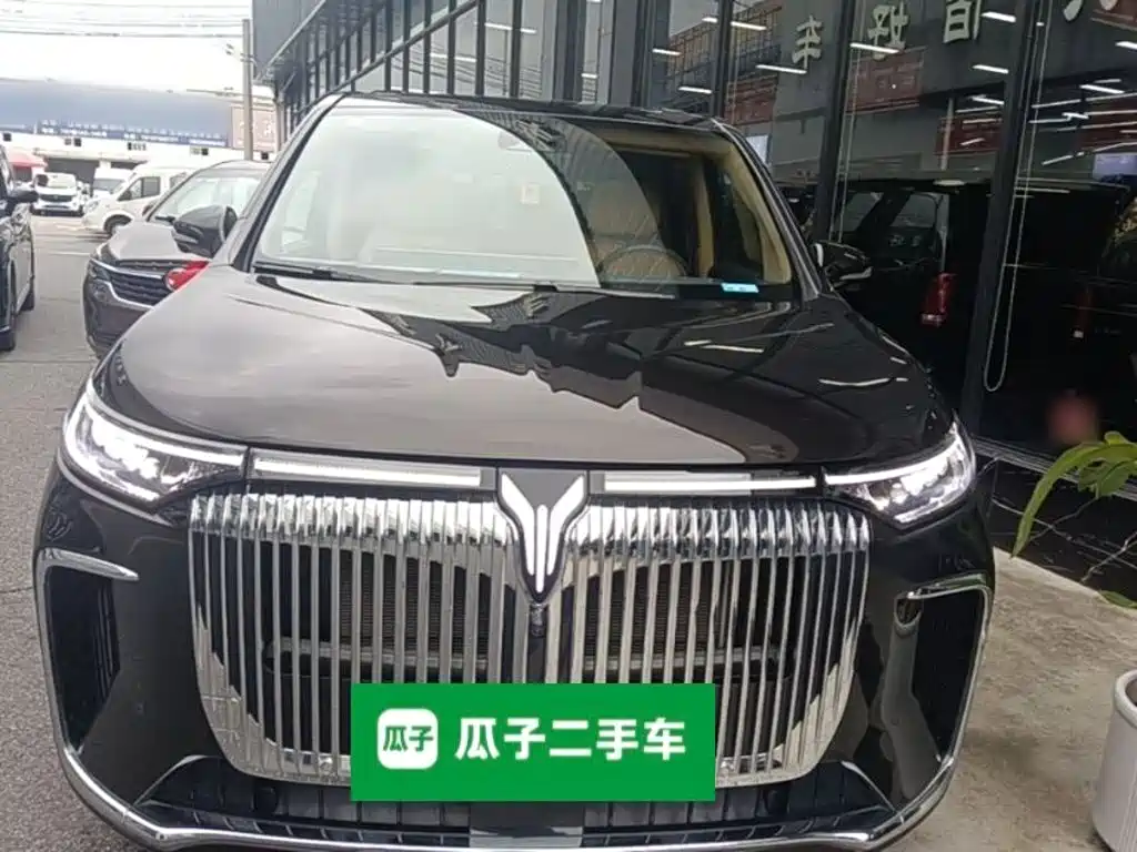 Voyah Dreamer PHEV 4 WD Flagship Kunpeng