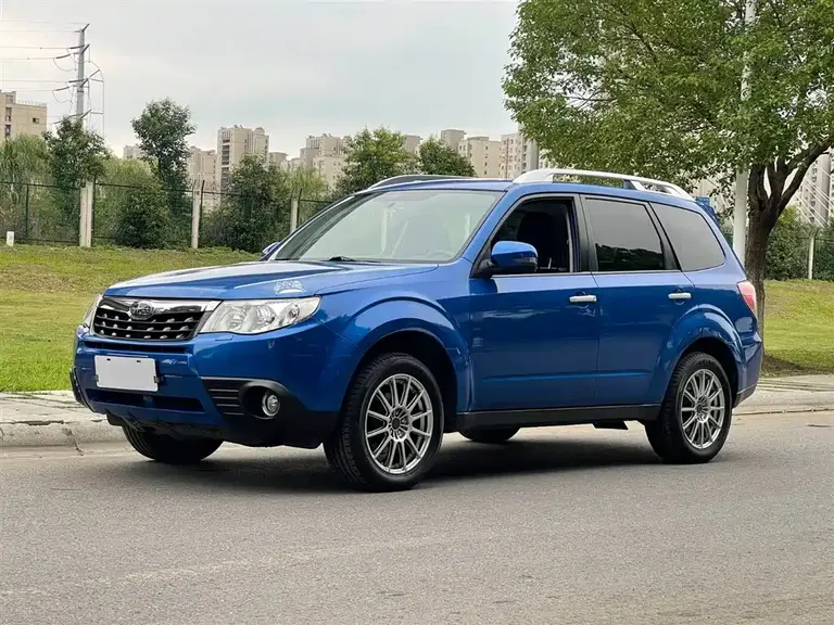 Subaru Forester Classic 2.5 XS Auto Sport