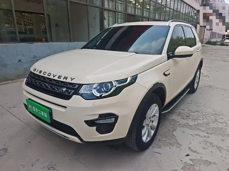 Land Rover Discovery Sport 2.0 T SE
