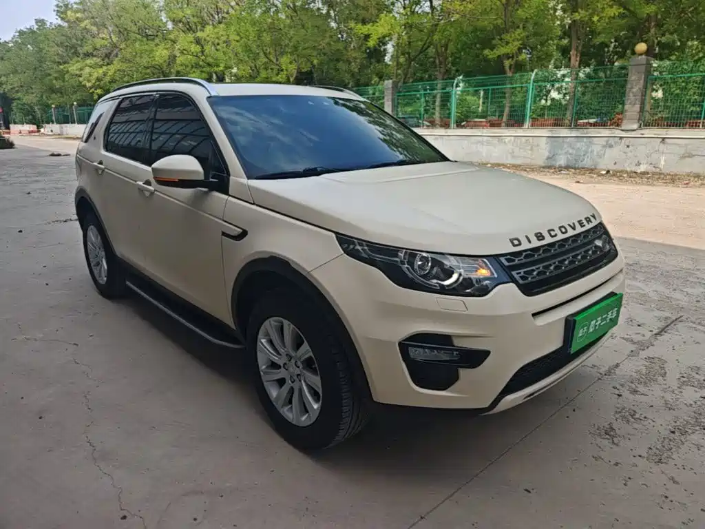Discovery Sport 2.0 T SE