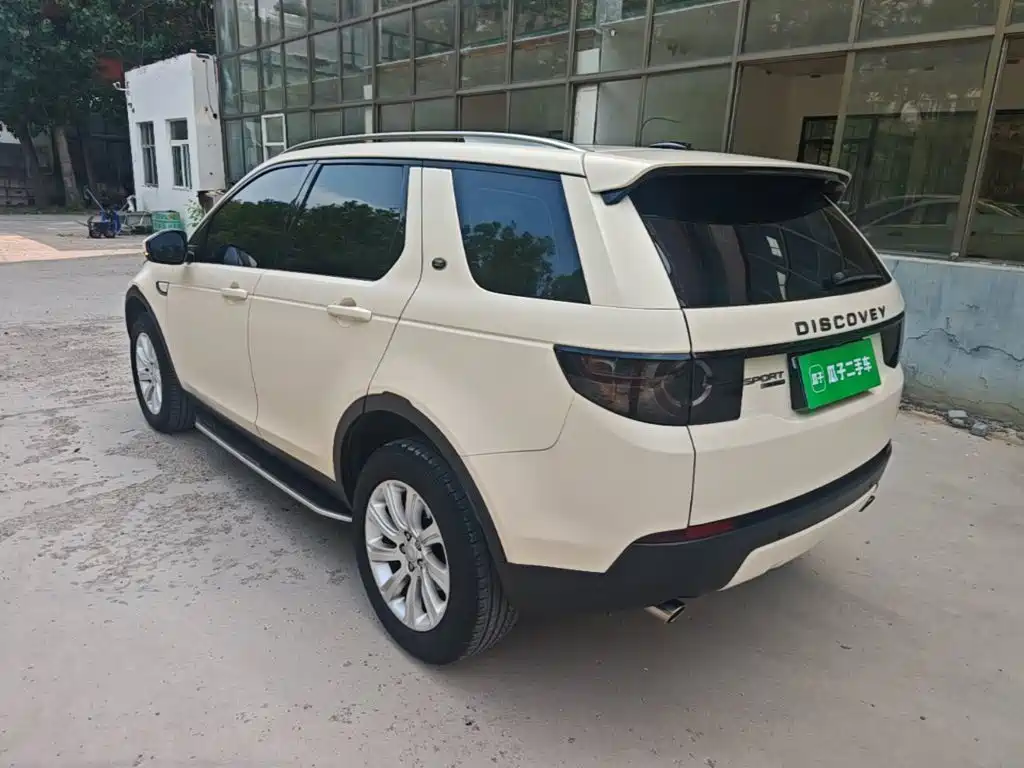 Discovery Sport 2.0 T SE