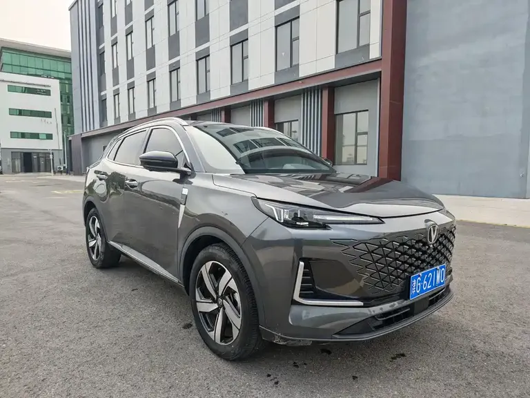 Changan CS55 PLUS 3 rd Gen 1.5 T DCT Outstanding