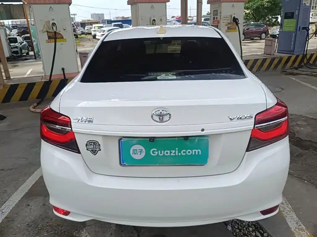 Vios 1.5 L CVT Creation
