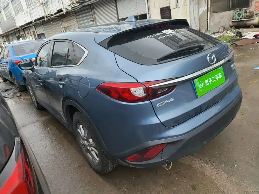 Mazda CX-4 马自达CX-4 2018款 2.0 L 自动两驱蓝天探索版 国VI