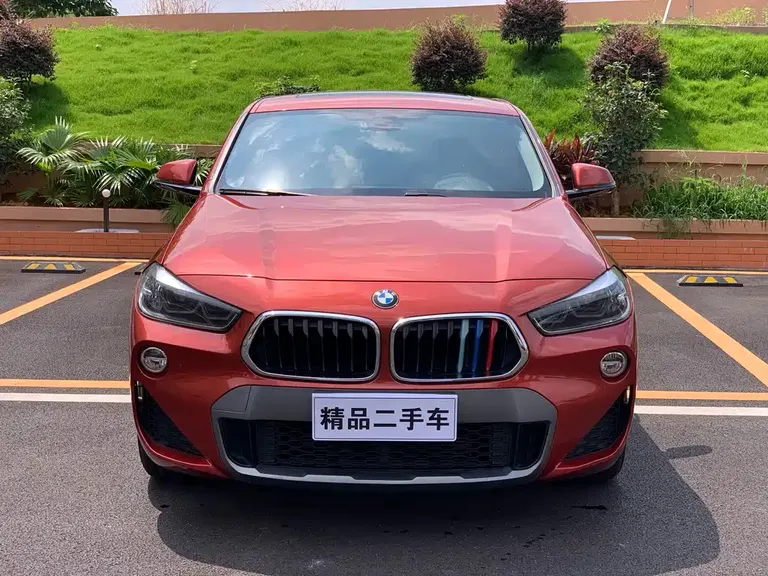 BMW X2 (Import) sDrive20 i M Offroad Package CN-VI