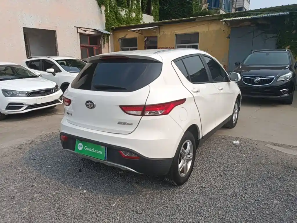 Junpai D60 骏派D60 2016款 1.5 L 手动标准型