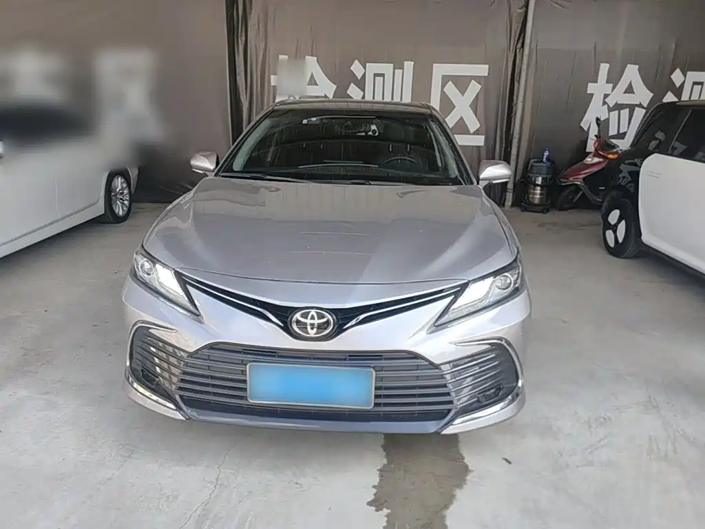 Camry 2.5 G Luxury