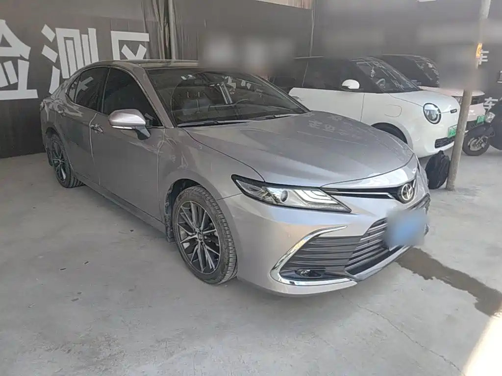 Camry 2.5 G Luxury