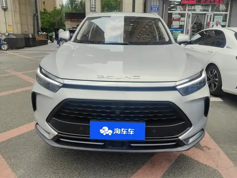 BAIC X7 1.5 TD DCT Premium Leading