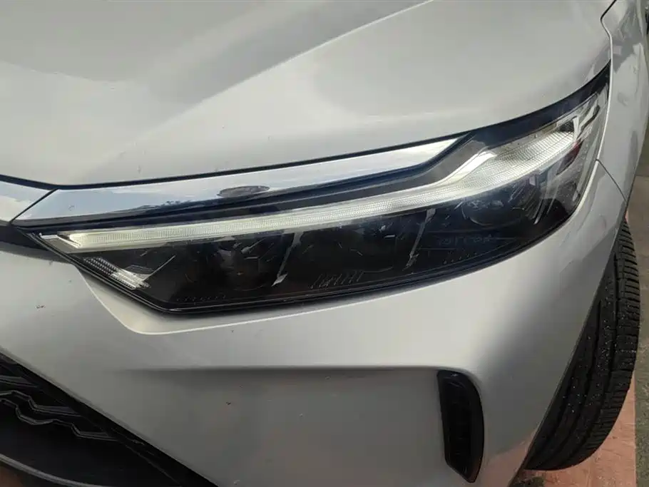 BAIC X7 1.5 TD DCT Premium Leading