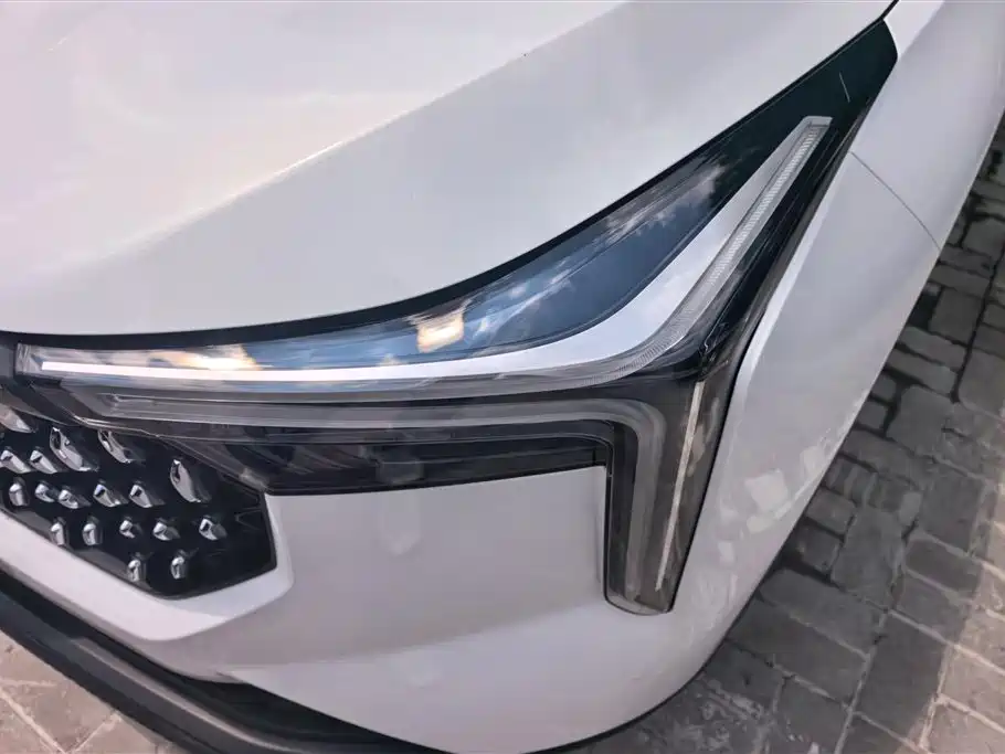Besturn T55 1.5 T Auto Leap