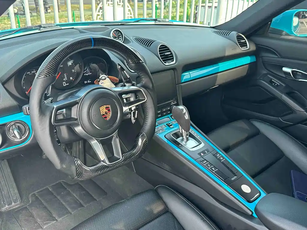Porsche 718 Cayman 2.0 T