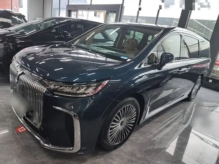 Voyah Dreamer PHEV 4 WD Flagship Kunpeng